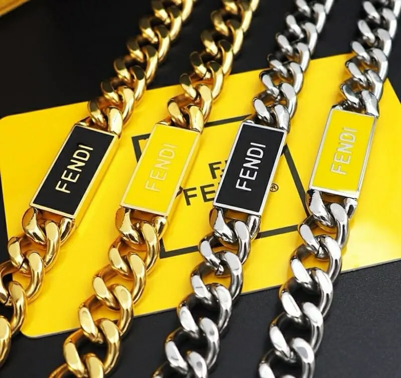 fendi bracelets s_123a06b2